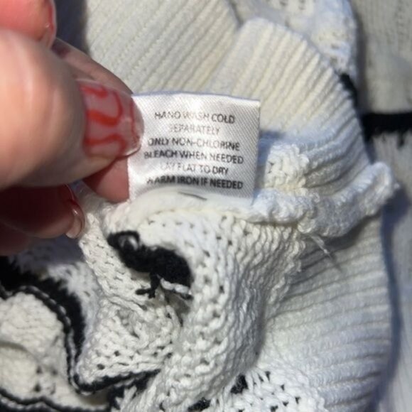 Skies Are Blue Open-Knit White & Black Striped Long Sleeve Sweater Womens Size L - Picture 12 of 13